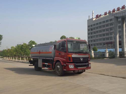 楚飛牌CLQ5160GYY5BJ型運(yùn)油車